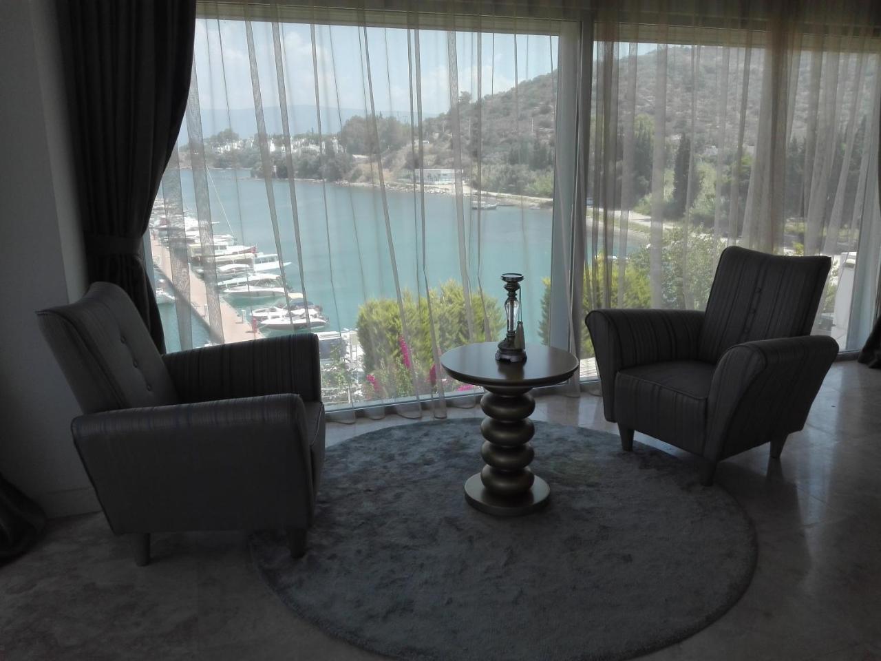 Gulluk Egesu Marina Guest House מראה חיצוני תמונה